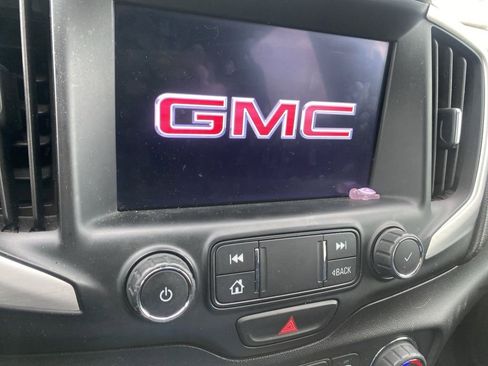 Used 2019 GMC Terrain SLE image 13