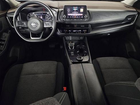 Used 2023 Nissan Rogue SV AWD/4WD image 8