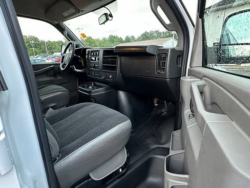 Used 2025 GMC Savana 2500 w/ Driver Convenience Package RWD image 16