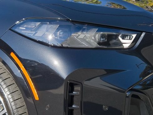 New 2026 BMW X5 M60i w/ Executive Package image 8