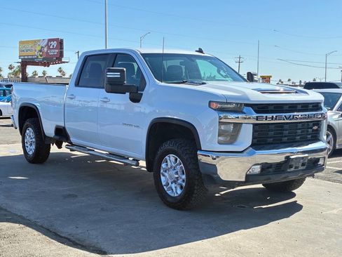 Used 2021 Chevrolet Silverado 3500 LT w/ Convenience Package AWD/4WD image 11