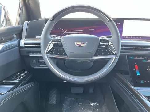 New 2026 Cadillac Escalade Platinum Sport AWD/4WD image 14