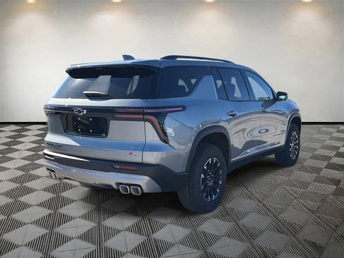 New 2026 Chevrolet Traverse Z71 w/ Enhanced Driving Package image 5