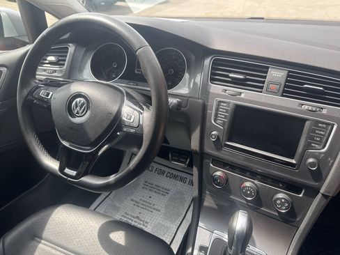Used 2017 Volkswagen Golf Alltrack S AWD/4WD image 20