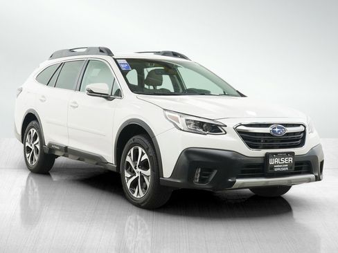 Used 2020 Subaru Outback Limited AWD/4WD image 7
