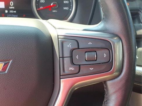 Used 2021 Chevrolet Tahoe Premier w/ Premium Package AWD/4WD image 19