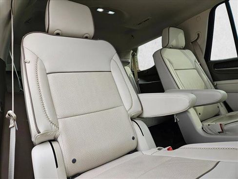 Used 2023 GMC Yukon Denali image 18