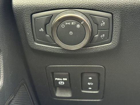 Used 2020 Ford F150 Raptor w/ Equipment Group 802A Luxury AWD/4WD image 32