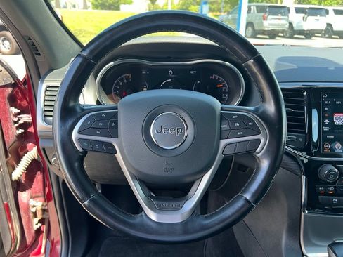Used 2022 Jeep Grand Cherokee Laredo X AWD/4WD image 31