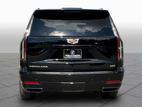 Used 2025 Cadillac Escalade ESV Sport Platinum image 5