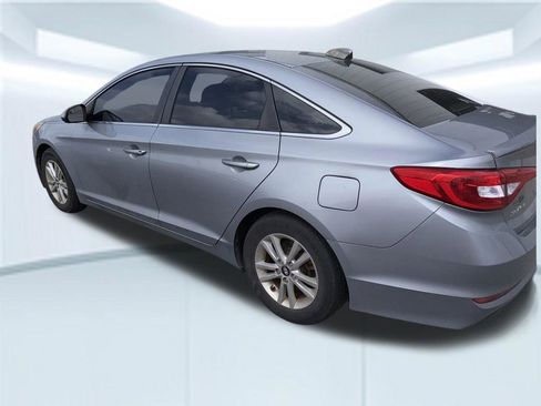 Used 2017 Hyundai Sonata SE image 18