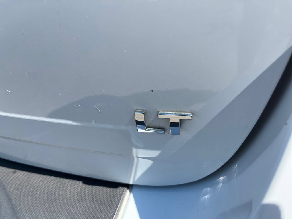 Used 2017 Chevrolet Equinox LT FWD image 41