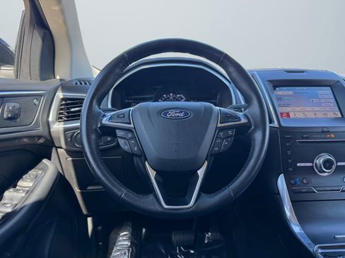 Used 2019 Ford Edge Titanium w/ Equipment Group 301A image 11