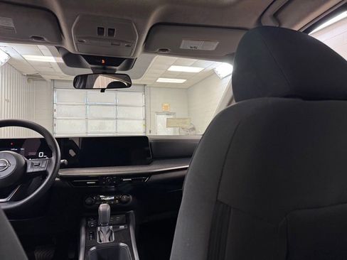 New 2026 Nissan Kicks SV w/ SV Premium Package image 20