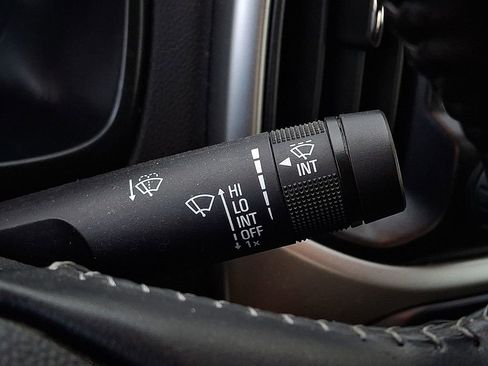 Used 2019 Chevrolet Colorado LT w/ LT Convenience Package image 24