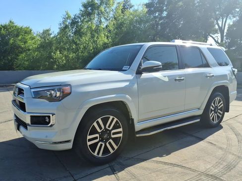 Used 2021 Toyota 4Runner Limited RWD image 6