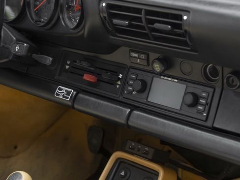 Used 1987 Porsche 911 Carrera image 33