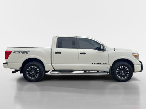Used 2019 Nissan Titan PRO-4X w/ Pro-4x Convenience Package image 6
