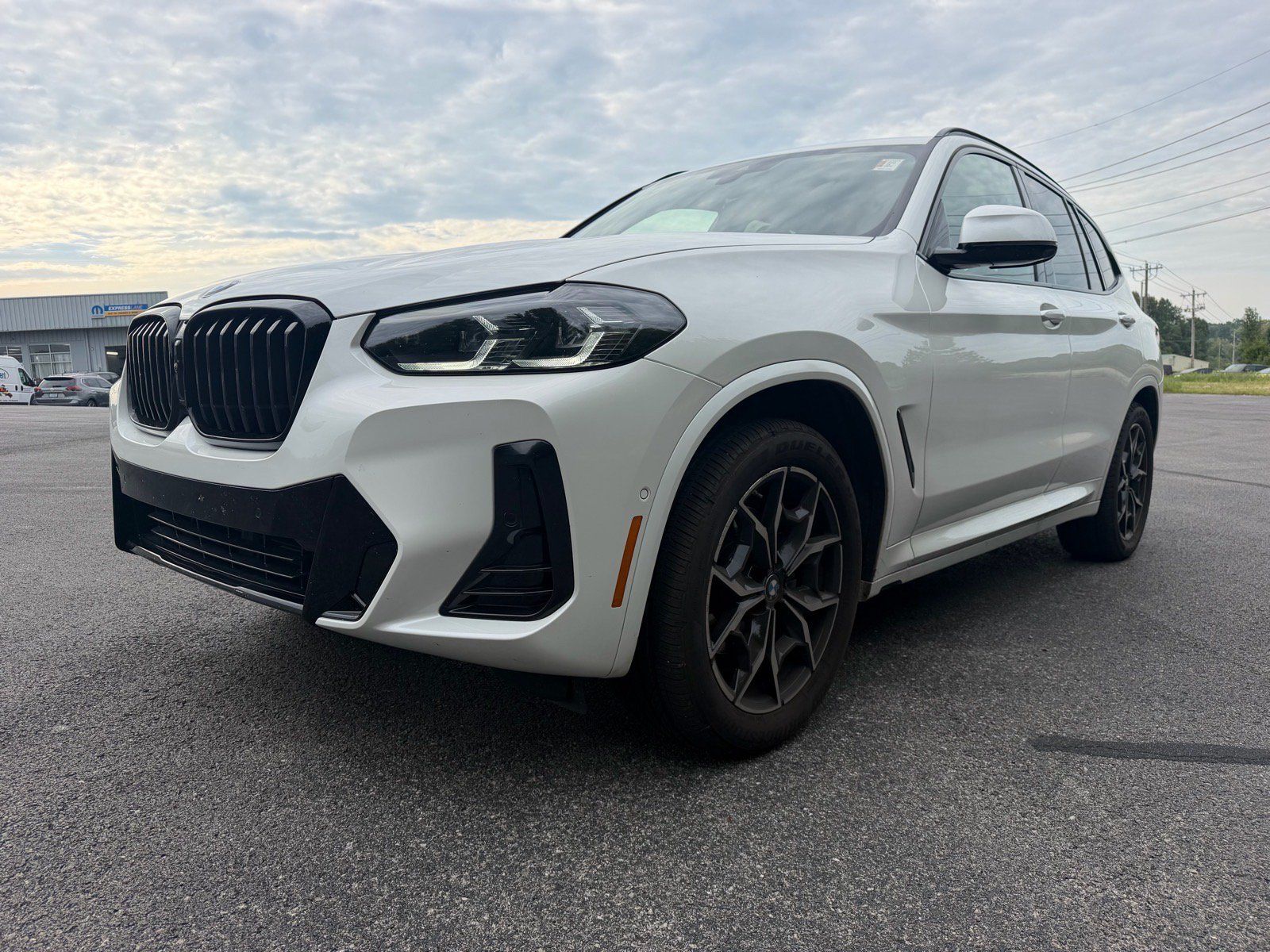 Used 2024 BMW X3 xDrive30i w/ Premium Package AWD/4WD image 8