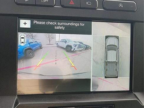 Used 2018 Ford F150 Platinum w/ Equipment Group 701A Luxury image 18