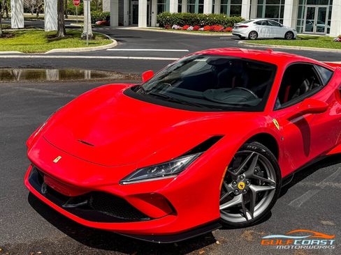 Used 2021 Ferrari F8 Tributo image 9