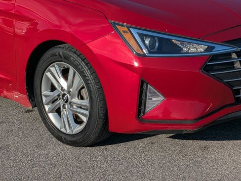 Used 2020 Hyundai Elantra SEL image 9