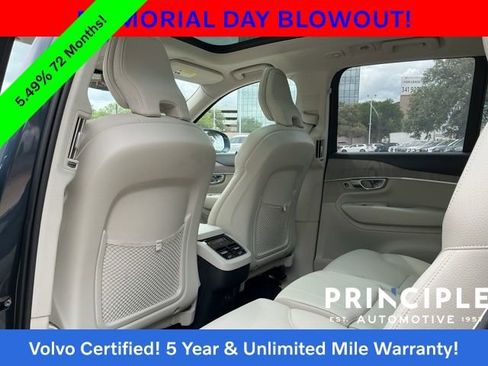 Certified 2024 Volvo XC90 B5 Plus AWD/4WD image 33