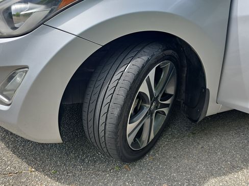 Used 2015 Hyundai Elantra Sport image 31