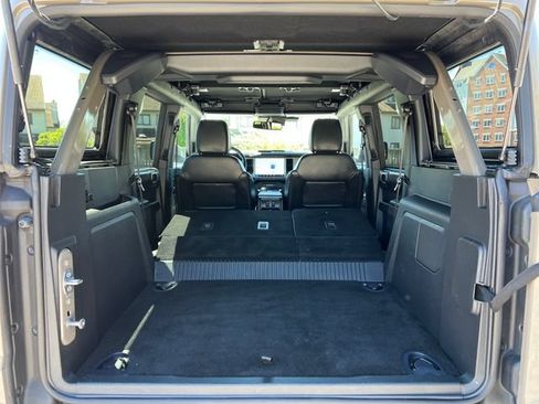 Used 2025 Ford Bronco Outer Banks AWD/4WD image 33