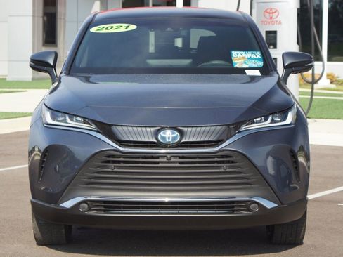 Used 2021 Toyota Venza Limited image 26