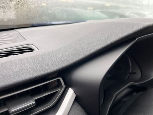 Used 2025 Toyota RAV4 LE image 34