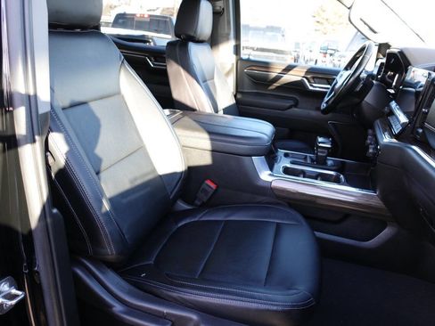 Used 2024 Chevrolet Silverado 1500 RST image 35