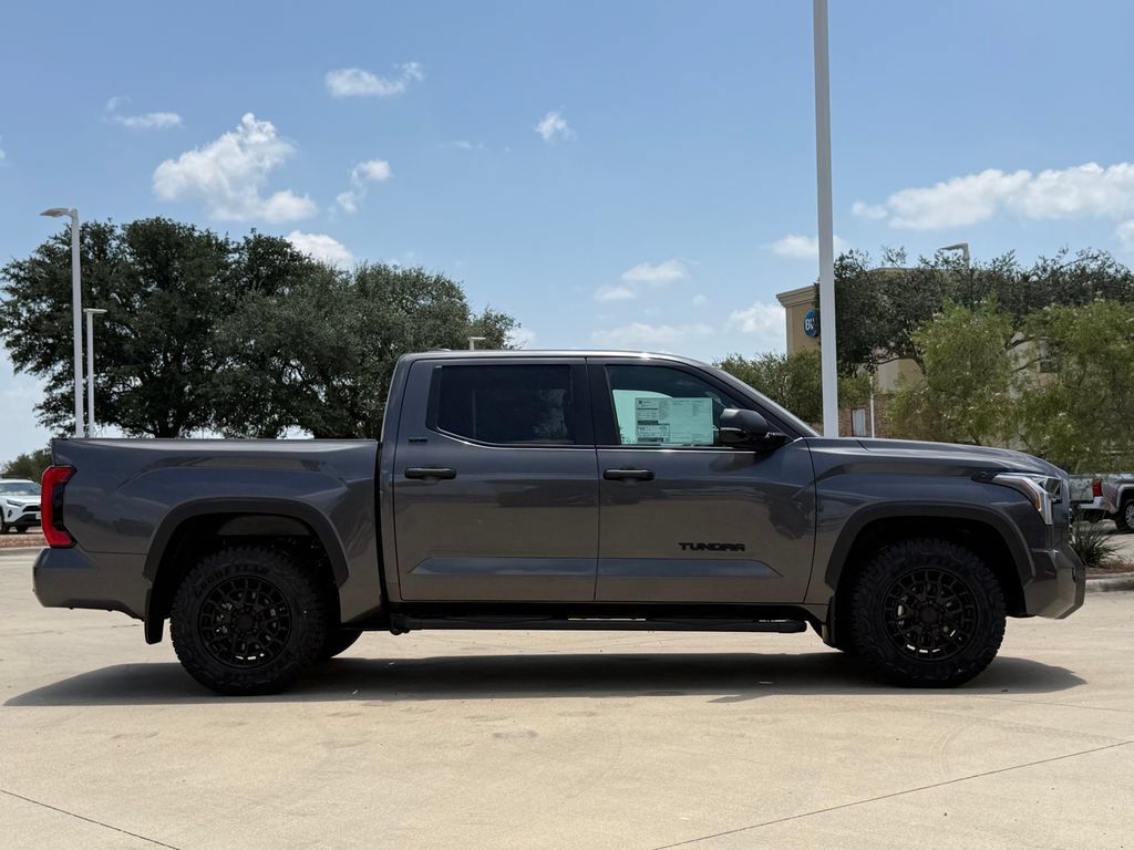 New 2026 Toyota Tundra SR5 w/ SR5 Convenience Package RWD image 4