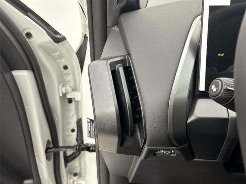 Used 2026 BMW X3 xDrive30 w/ Convenience Package image 31