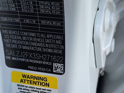 Used 2025 Land Rover Range Rover Evoque S image 37