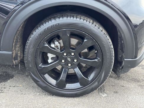 Certified 2022 Ford Explorer ST-Line w/ Class IV Trailer Tow Package image 9