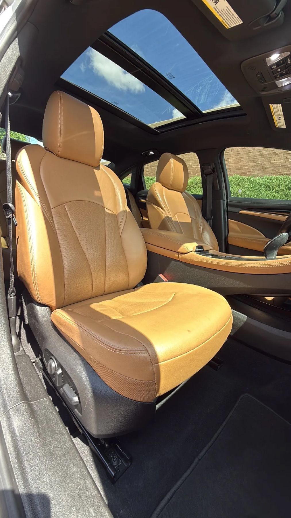 Used 2017 Buick LaCrosse Essence w/ Sun and Shade Package FWD image 23