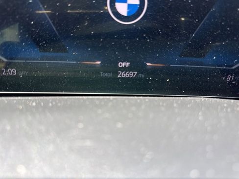 Used 2024 BMW X7 xDrive40i w/ M Sport Package image 2