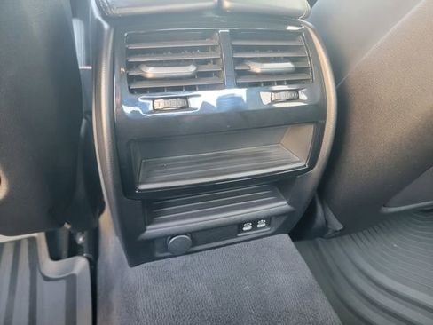 Used 2023 BMW M550i xDrive w/ Executive Package AWD/4WD image 15