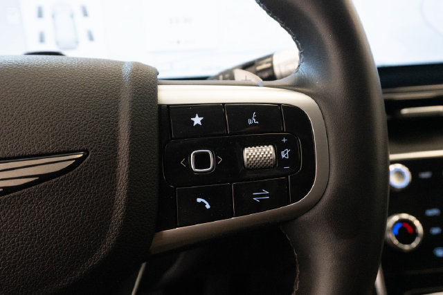 Used 2025 Genesis GV80 2.5T Standard AWD/4WD image 8