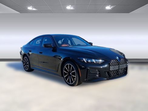 Used 2026 BMW 430i w/ M Sport Package RWD image 5