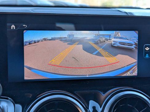 New 2026 Mercedes-Benz GLB 250 4MATIC image 13