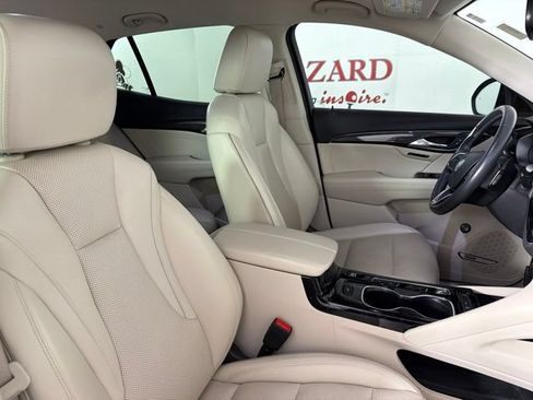 Used 2022 Buick Envision Essence w/ Technology Package I FWD image 16