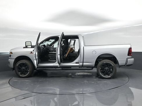 New 2026 RAM 2500 Big Horn AWD/4WD image 60