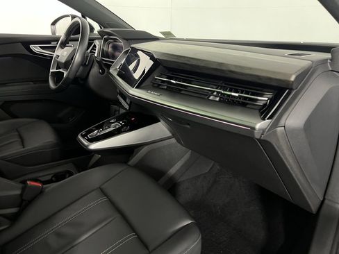 Used 2023 Audi Q4 e-tron Premium Plus image 33