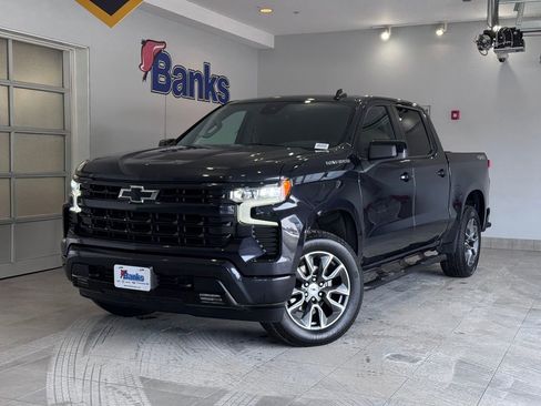 Certified 2023 Chevrolet Silverado 1500 RST image 2