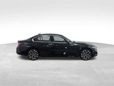 Used 2025 BMW 330i xDrive Sedan w/ Premium Package image 6