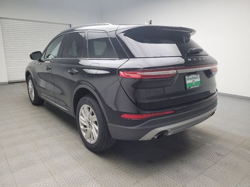 Used 2021 Lincoln Corsair AWD image 5