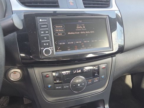 Used 2019 Nissan Sentra SV w/ Protection Package FWD image 17