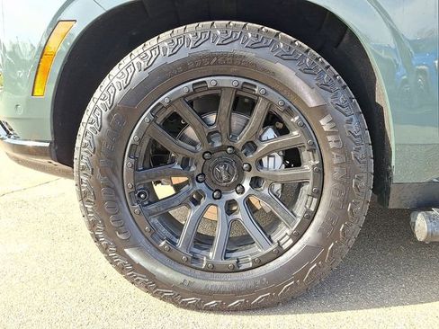 Used 2026 Chevrolet Suburban Z71 w/ Z71 Off-Road Package image 8